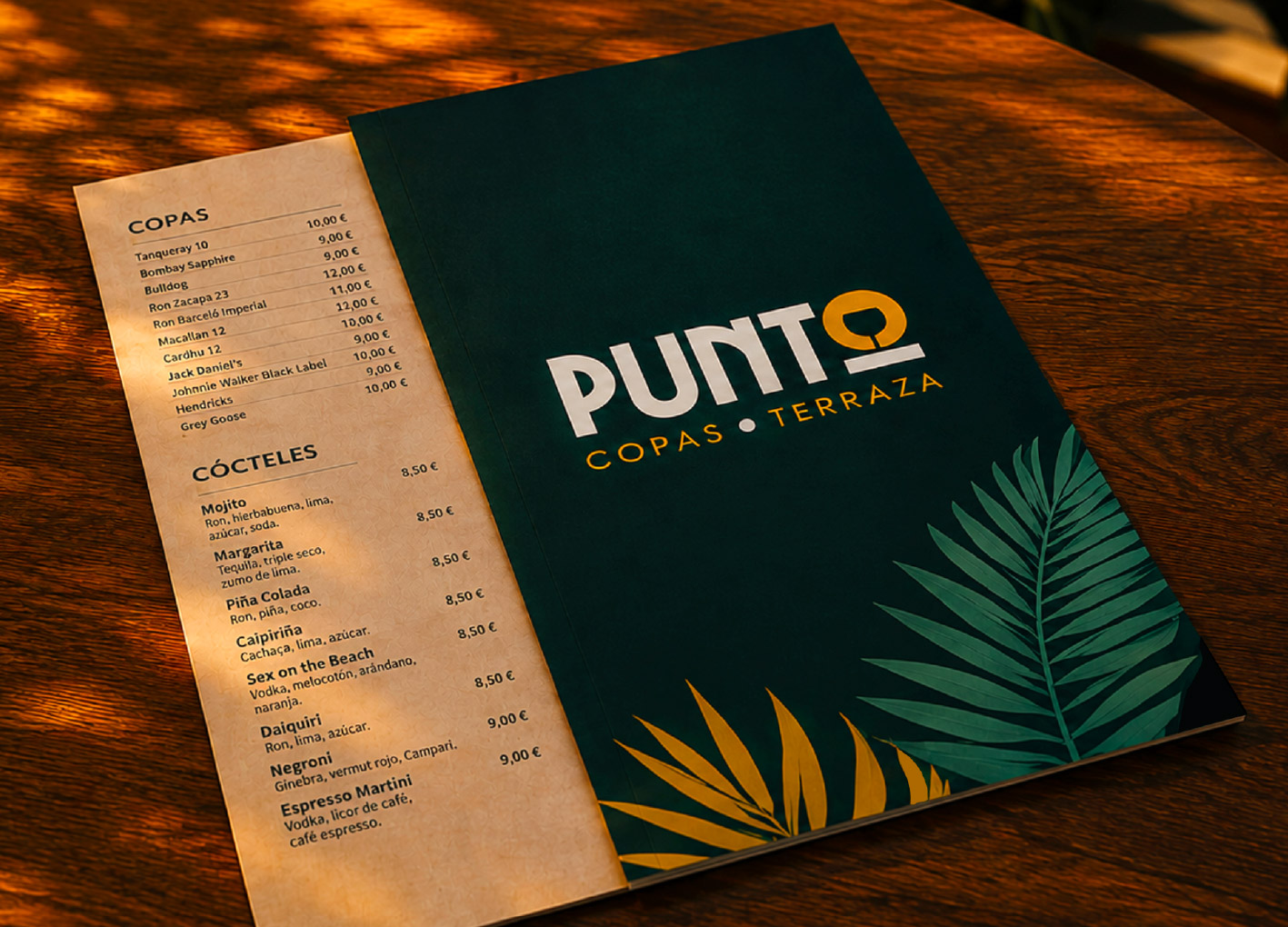 Diseñador de logotipos profesional para bares restaurantes y terrazas de copas en Sevilla